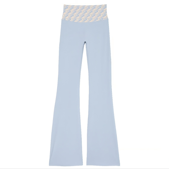 NWT PINK VS Compression Flare Leggings - Picture 5 of 9